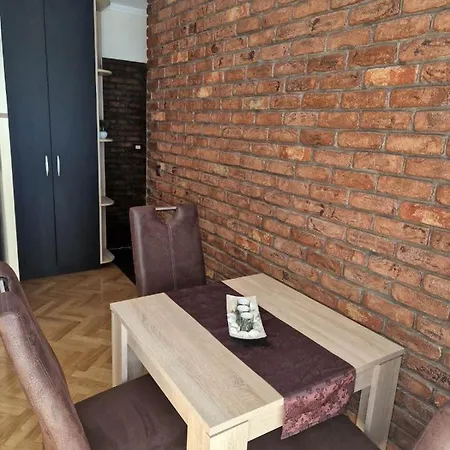 Petrac - App5 & App5a Apartment